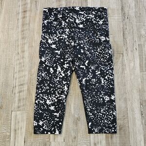 Women's Under Armour Compression Mid Rise Crop Capri Fly Fast Leggings